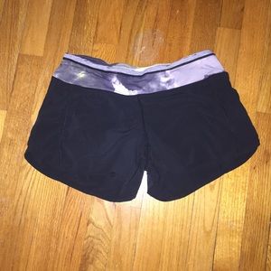 Lululemon speed shorts: black  size 6